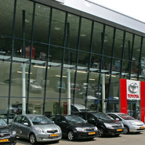 architect autogarage showroom Toyota Schouten Alblasserdam Brand I BBA Architecten
