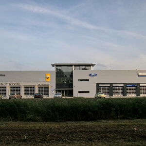 nieuwbouw garage showroom bedrijfspand Auto Indumij Zwijndrecht Brand I BBA Architecten