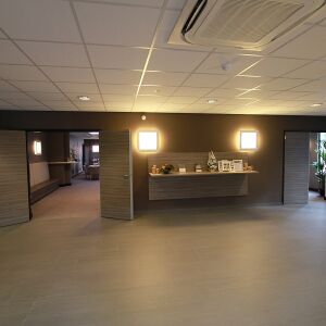 architect uitvaartcentrum interieur aula Drechtstreek Sliedrecht Brand I BBA Architecten