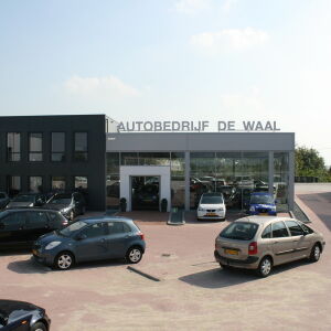 architect autobedrijf garage showroom Gouderak Brand I BBA Architecten
