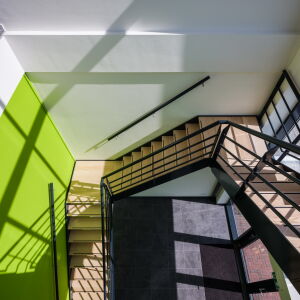 trappenhuis bedrijfspand FF Chemicals Werkendam Brand I BBA Architecten