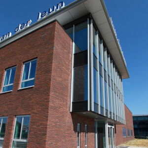 architect kantoor bedrijfspand Van der Leun Sliedrecht Brand I BBA Architecten