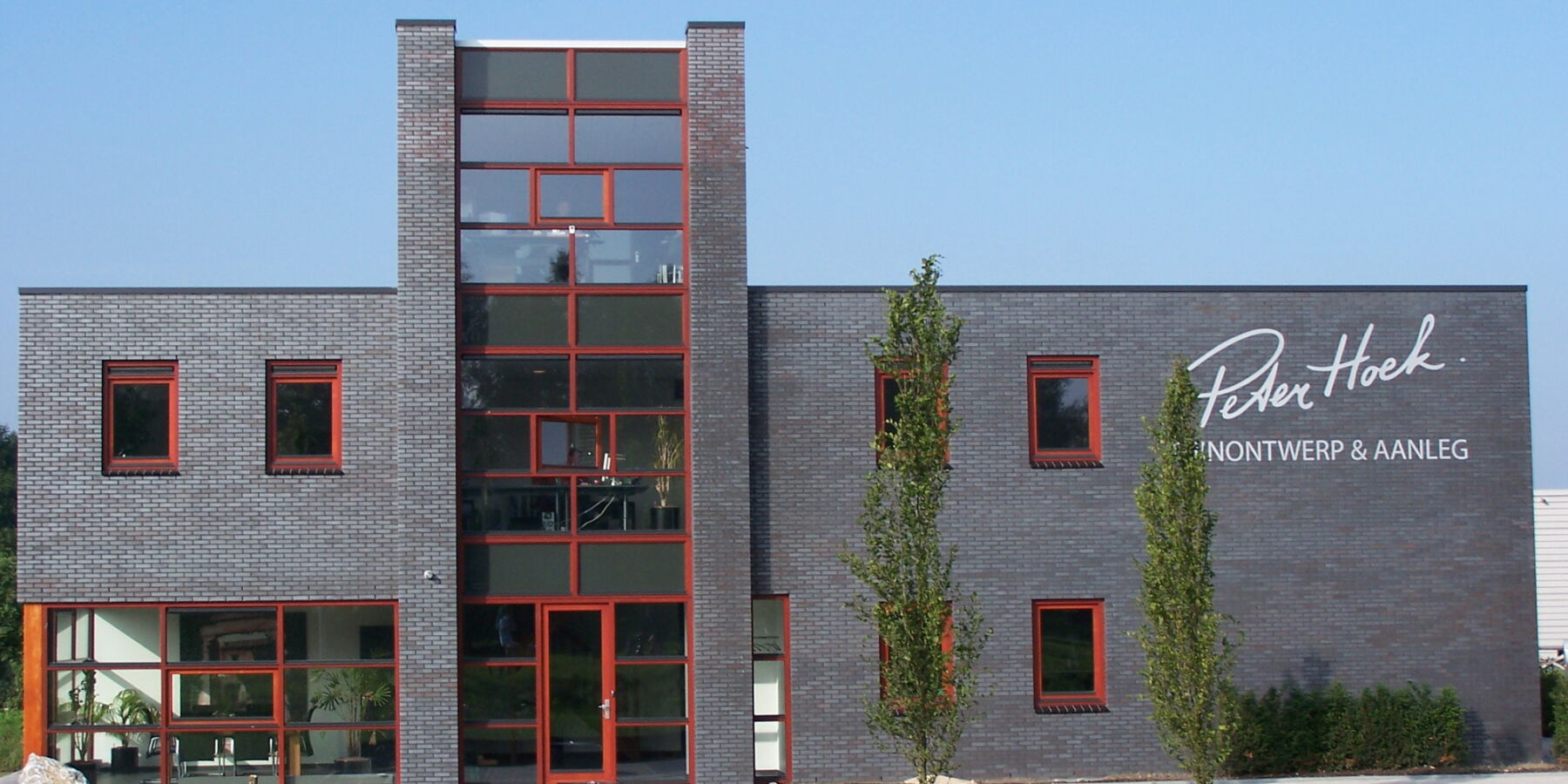 architect bedrijfspand met kantoor Alblasserdam Brand I BBA Architecten