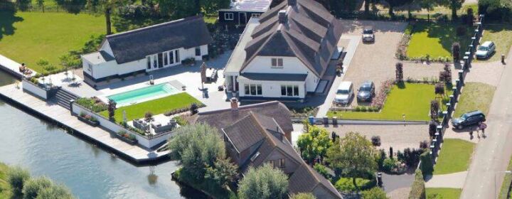 Brand BBA is uw exclusieve villa architect