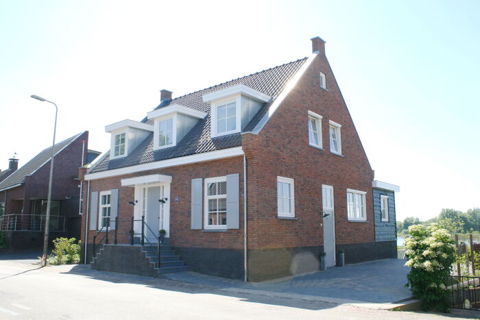 Bouwstijl dijkwoning i.c.m. notariswoning